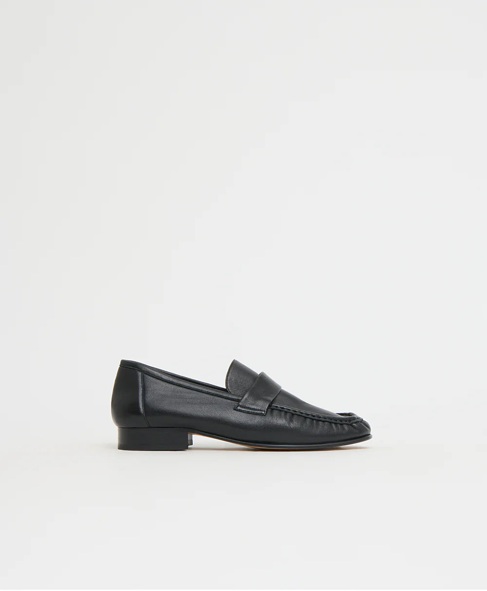 Ruched Loafer - Black